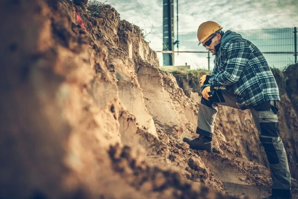 Hydroseeding Auckland and Hydroseeding North Shore – step-by-step application of hydroseeding for stabilisation on a construction site.